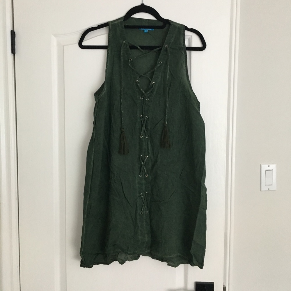 Green Midi Dress with Lace Up Detail